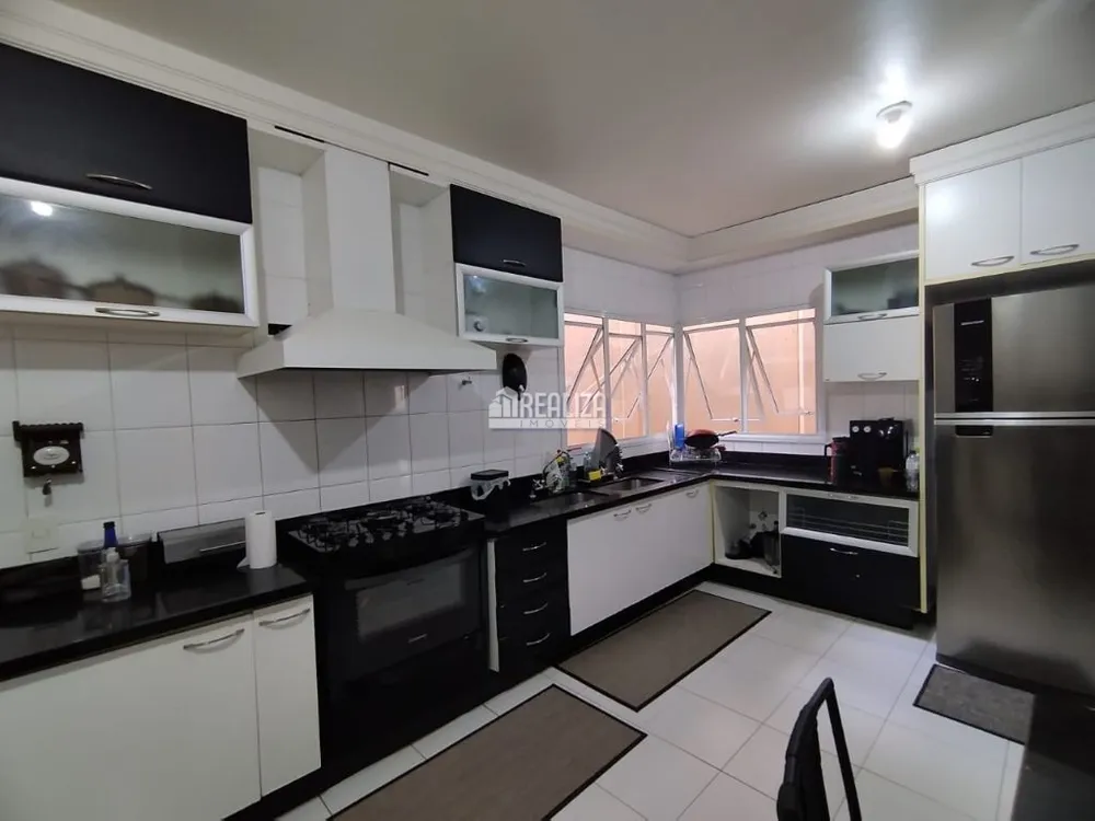 Casa, 4 quartos, 338 m² - Foto 21