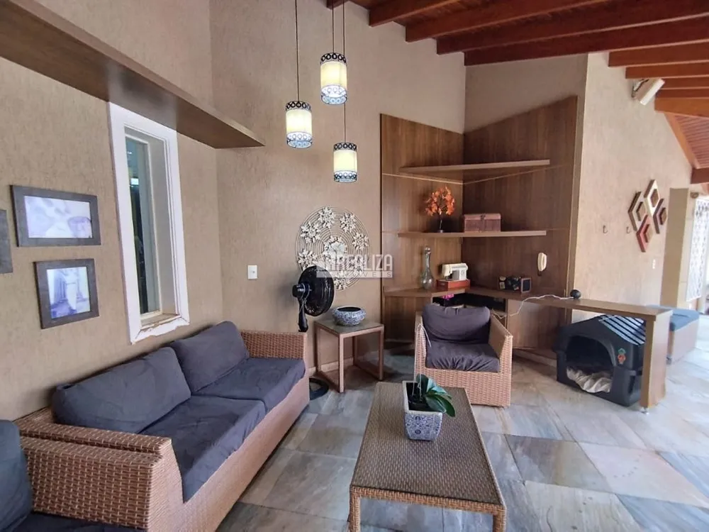 Casa, 4 quartos, 338 m² - Foto 13