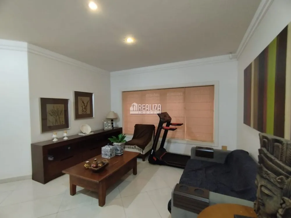 Casa, 4 quartos, 338 m² - Foto 19