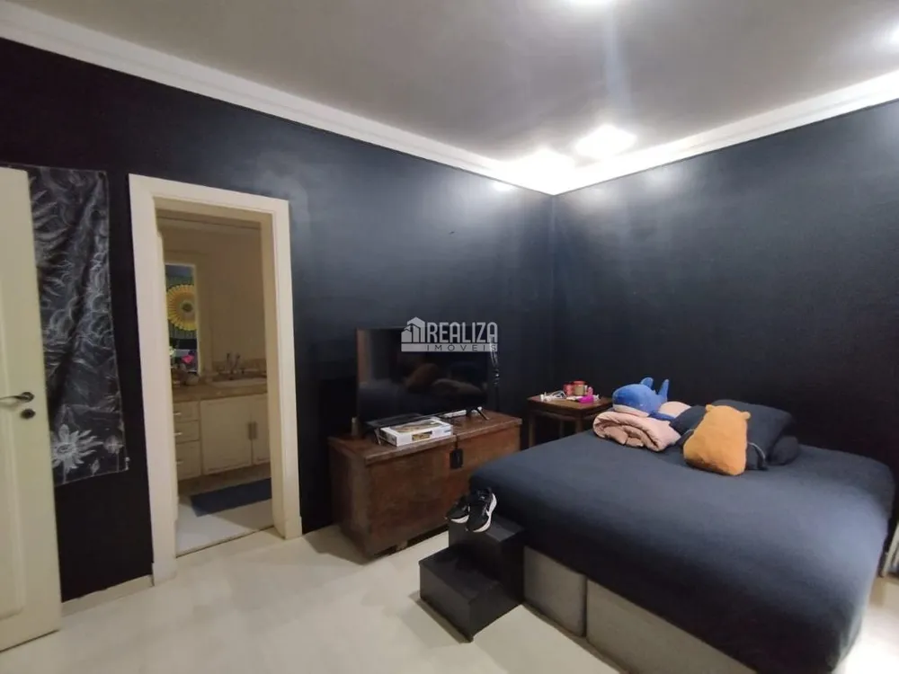 Casa, 4 quartos, 338 m² - Foto 16