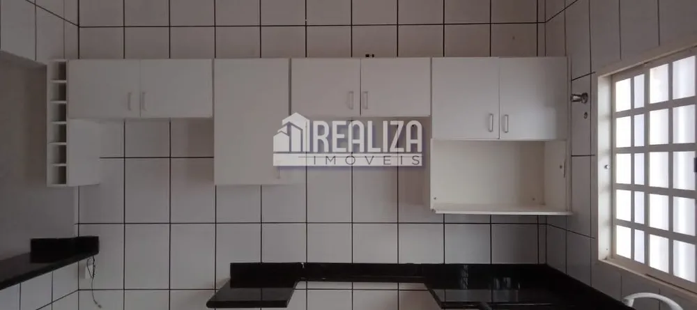 Casa, 3 quartos, 200 m² - Foto 12