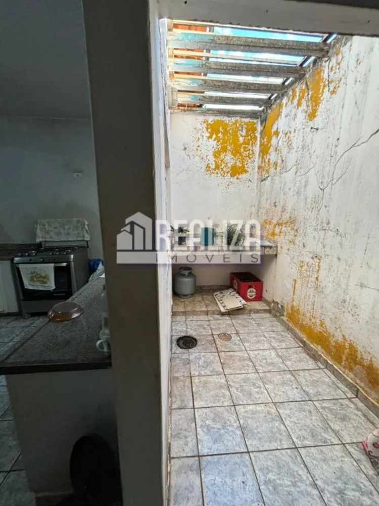 Casa, 4 quartos, 200 m² - Foto 13