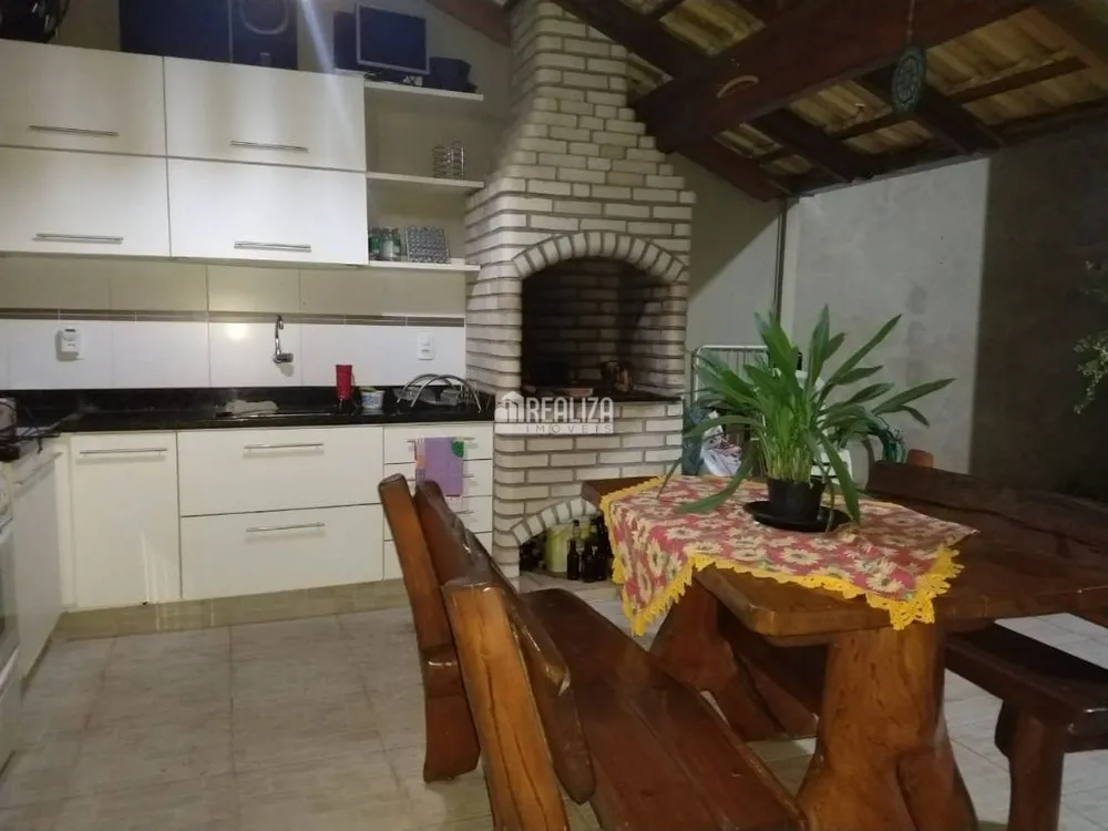 Casa, 3 quartos, 154 m² - Foto 1