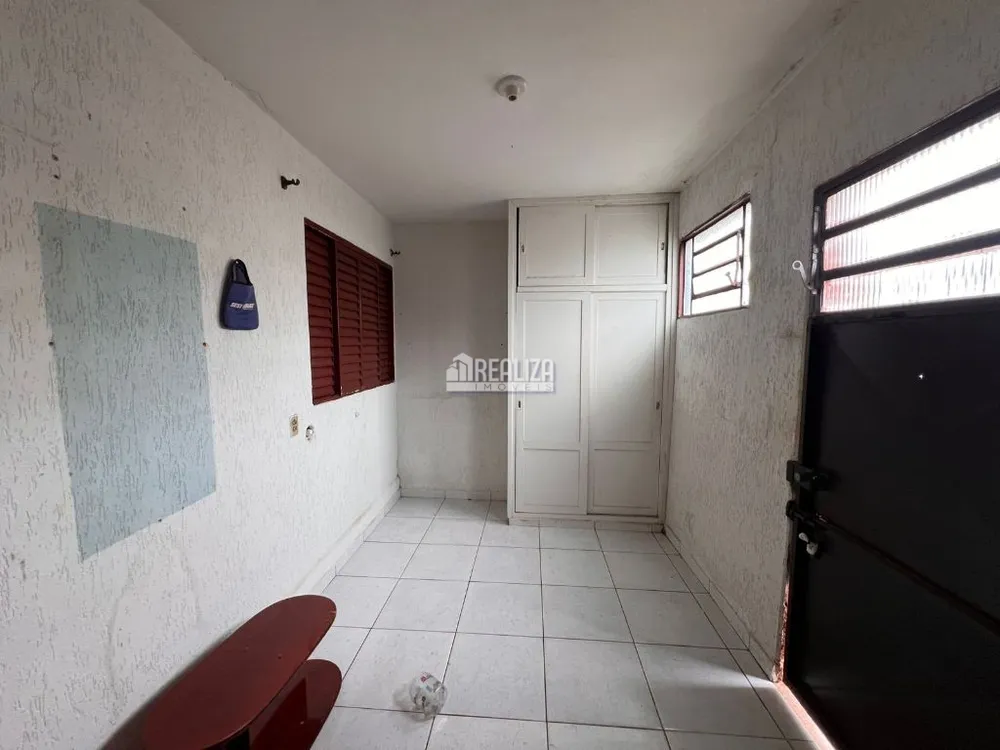 Casa, 5 quartos, 140 m² - Foto 4
