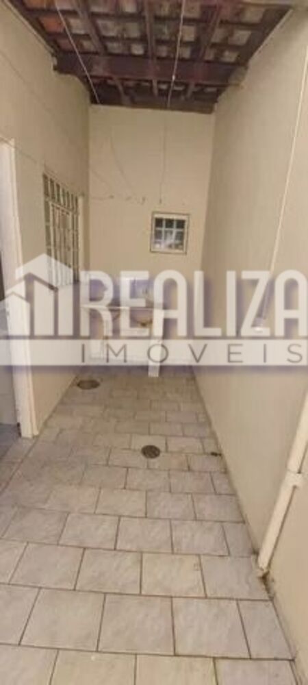 Casa à venda com 3 quartos, 270m² - Foto 4