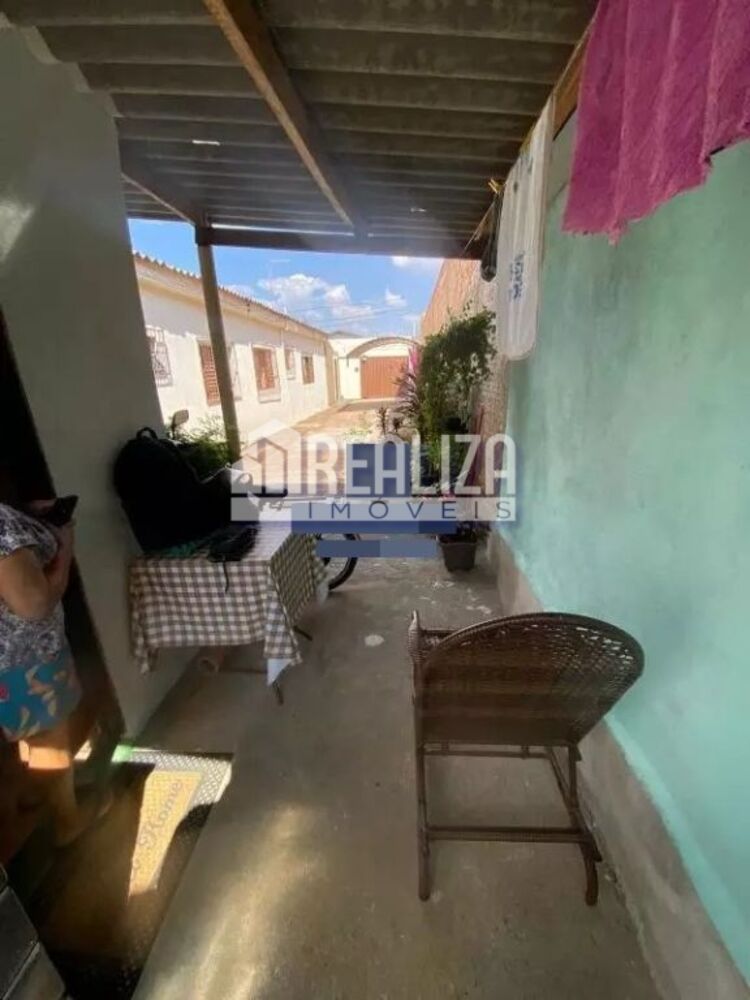 Casa, 3 quartos, 97 m² - Foto 2