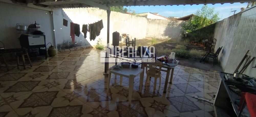 Casa à venda com 2 quartos, 110m² - Foto 6