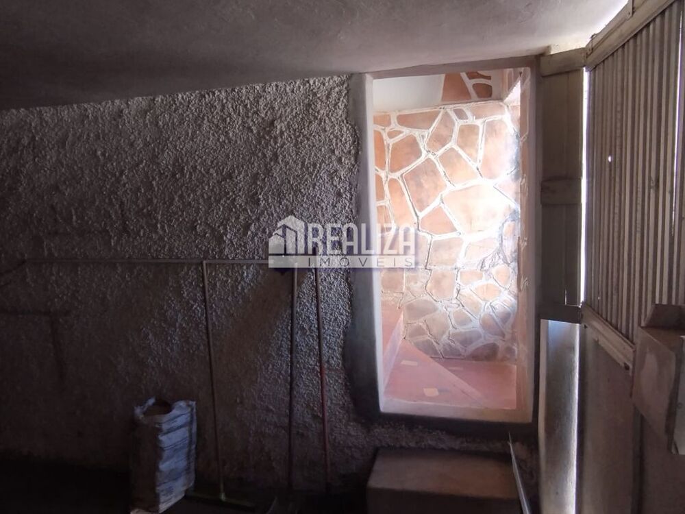 Casa à venda com 3 quartos, 180m² - Foto 7