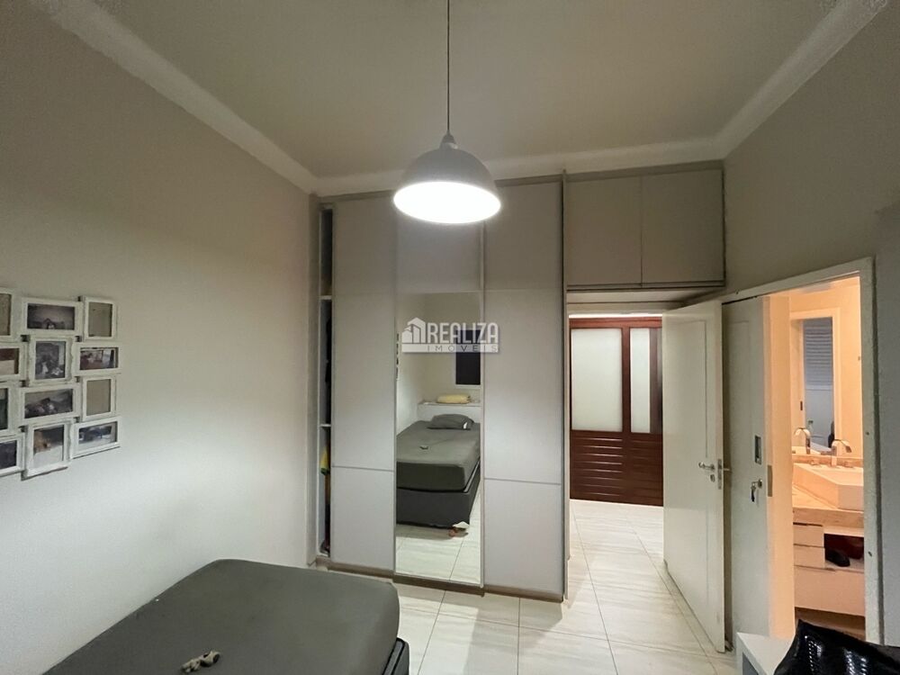 Casa, 5 quartos, 440 m² - Foto 2