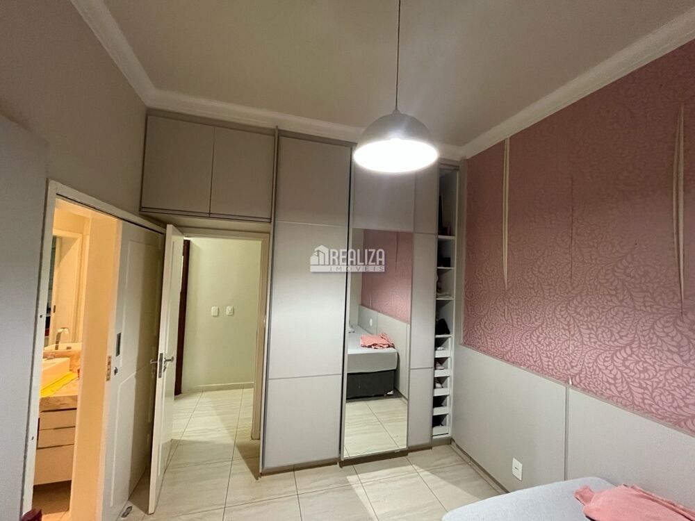 Casa, 5 quartos, 440 m² - Foto 1