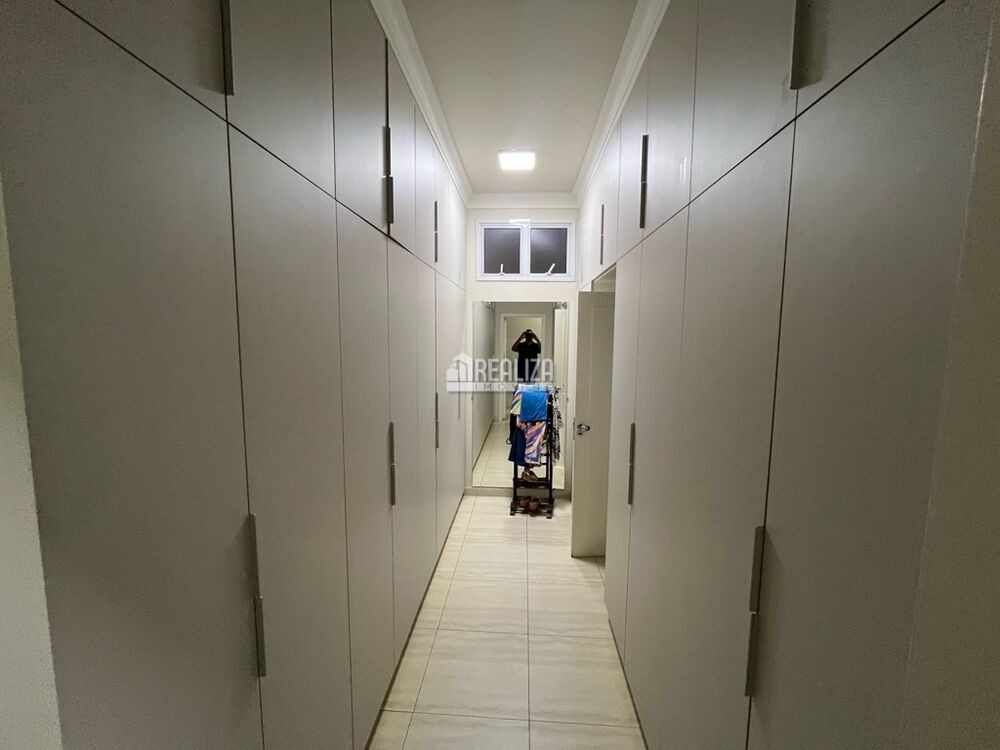 Casa, 5 quartos, 440 m² - Foto 4