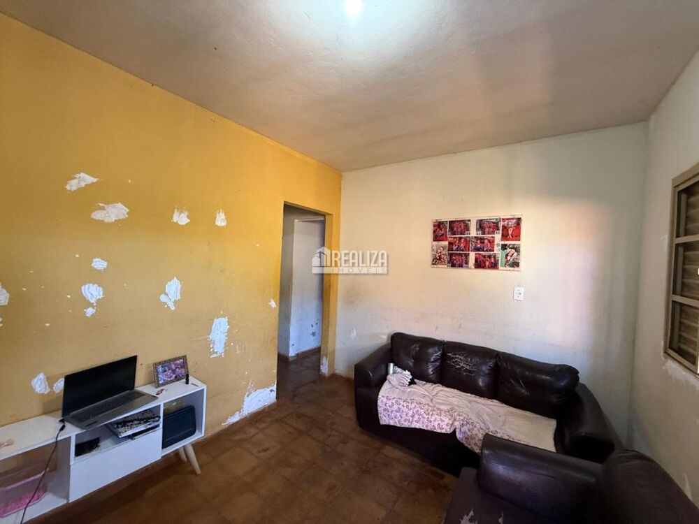 Casa, 3 quartos, 247 m² - Foto 3