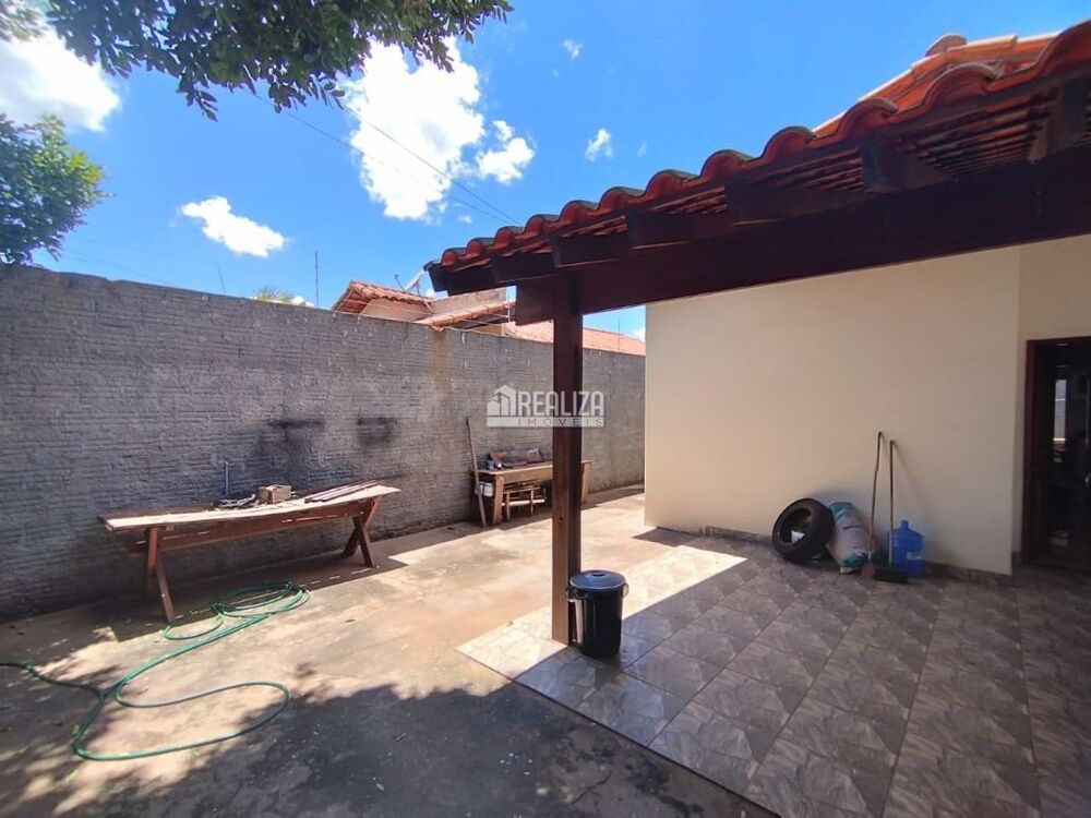 Casa à venda com 3 quartos, 88m² - Foto 8