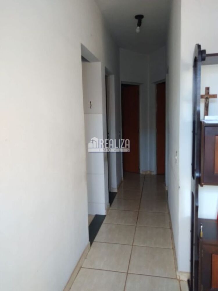 Casa, 3 quartos, 68 m² - Foto 2