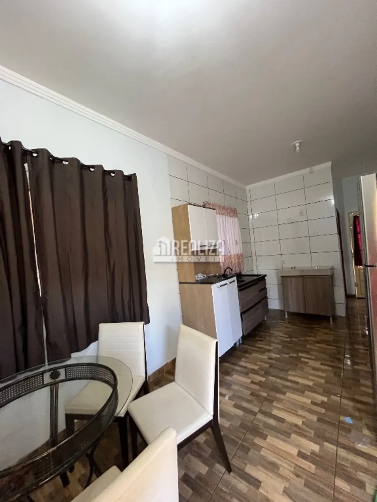 Casa, 2 quartos, 65 m² - Foto 2
