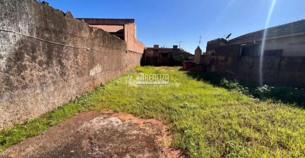 Casa, 2 quartos, 80 m² - Foto 1