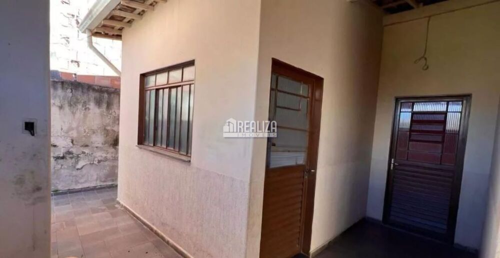 Casa, 2 quartos, 80 m² - Foto 4