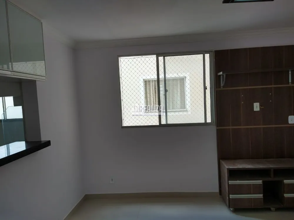 Apartamento, 2 quartos, 45 m² - Foto 2