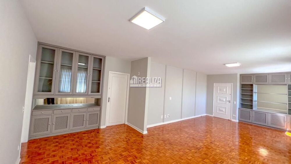 Apartamento, 3 quartos, 157 m² - Foto 2