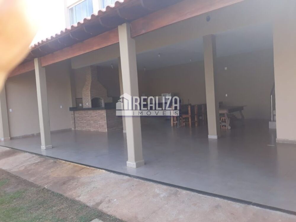 Casa, 2 quartos, 189 m² - Foto 2