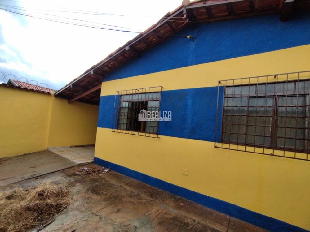 Casa para alugar com 3 quartos - Foto 1
