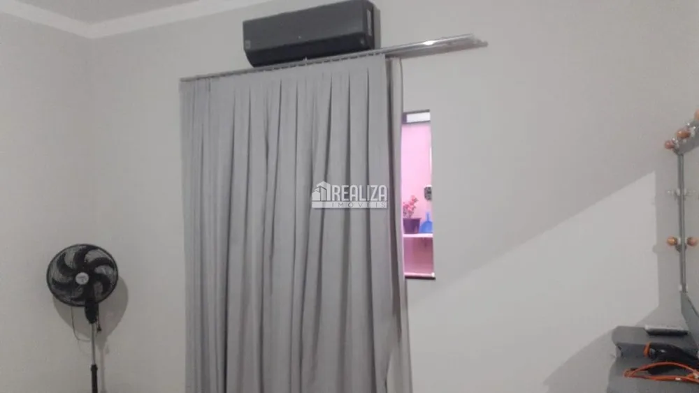 Casa, 3 quartos, 220 m² - Foto 3