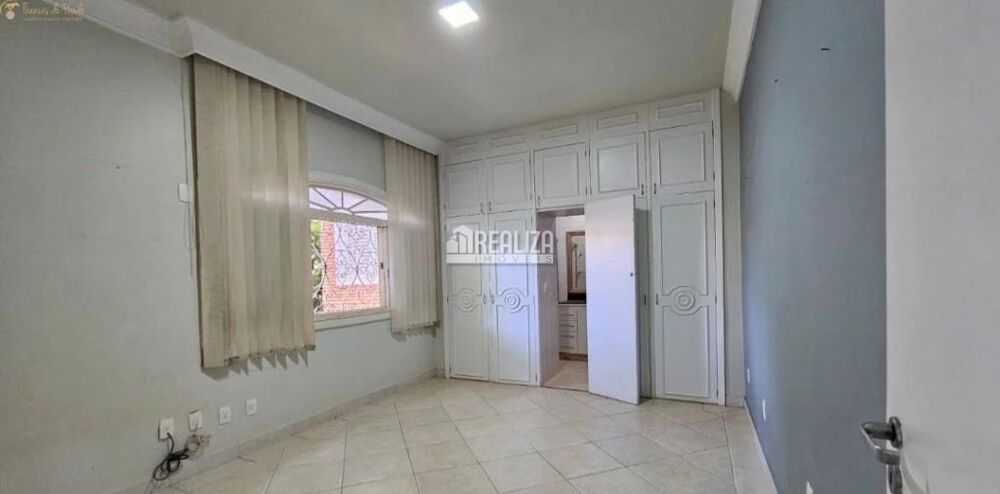 Casa à venda com 4 quartos, 528m² - Foto 11