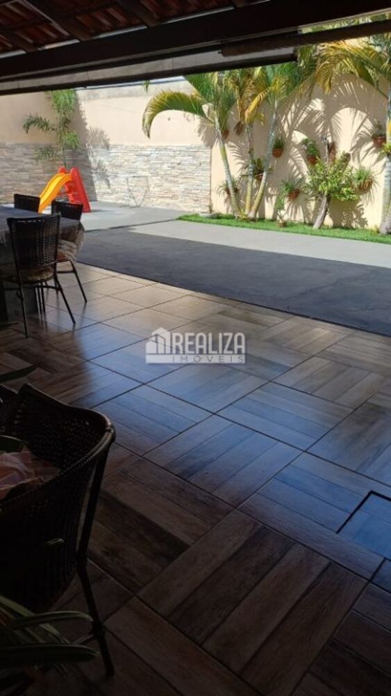 Casa, 2 quartos, 160 m² - Foto 2
