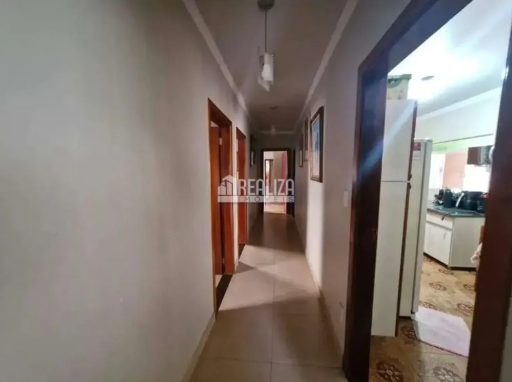 Casa, 3 quartos, 221 m² - Foto 11