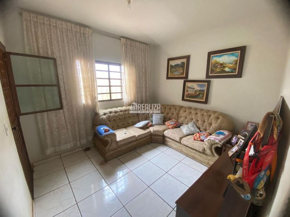 Casa, 3 quartos, 160 m² - Foto 2
