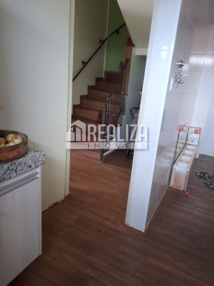 Casa, 3 quartos, 120 m² - Foto 2