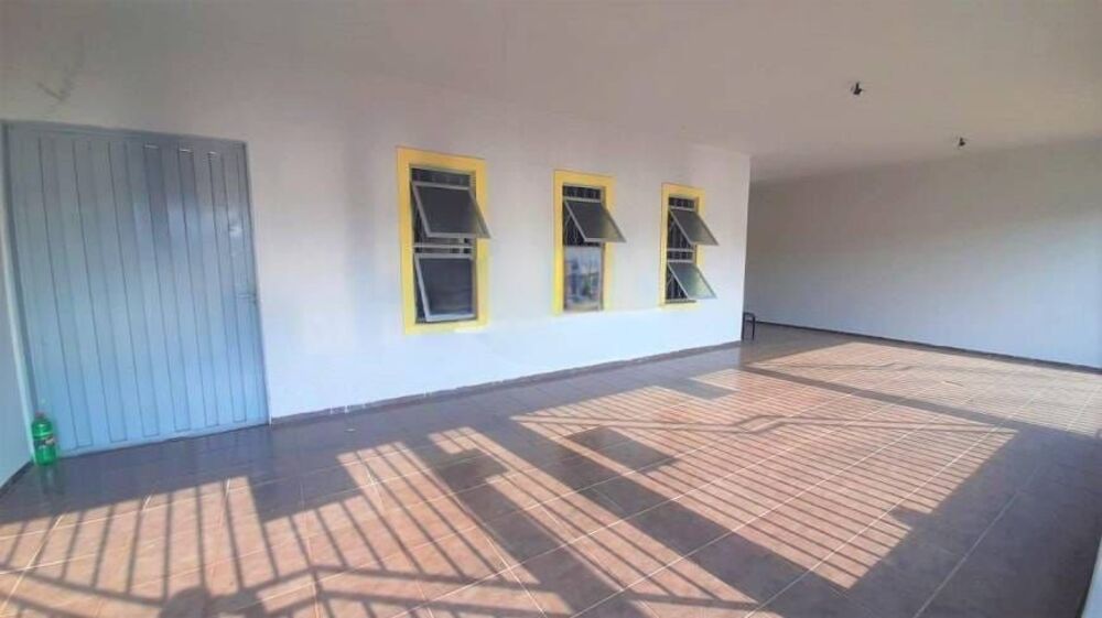 Casa, 2 quartos, 170 m² - Foto 2