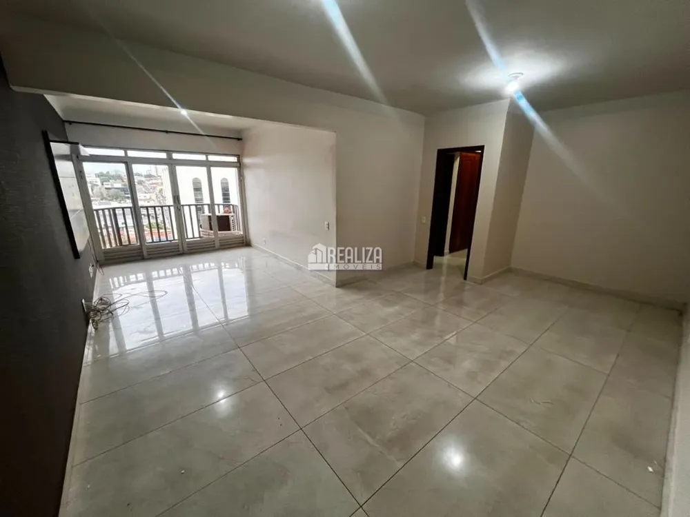 Apartamento, 3 quartos, 173 m² - Foto 1