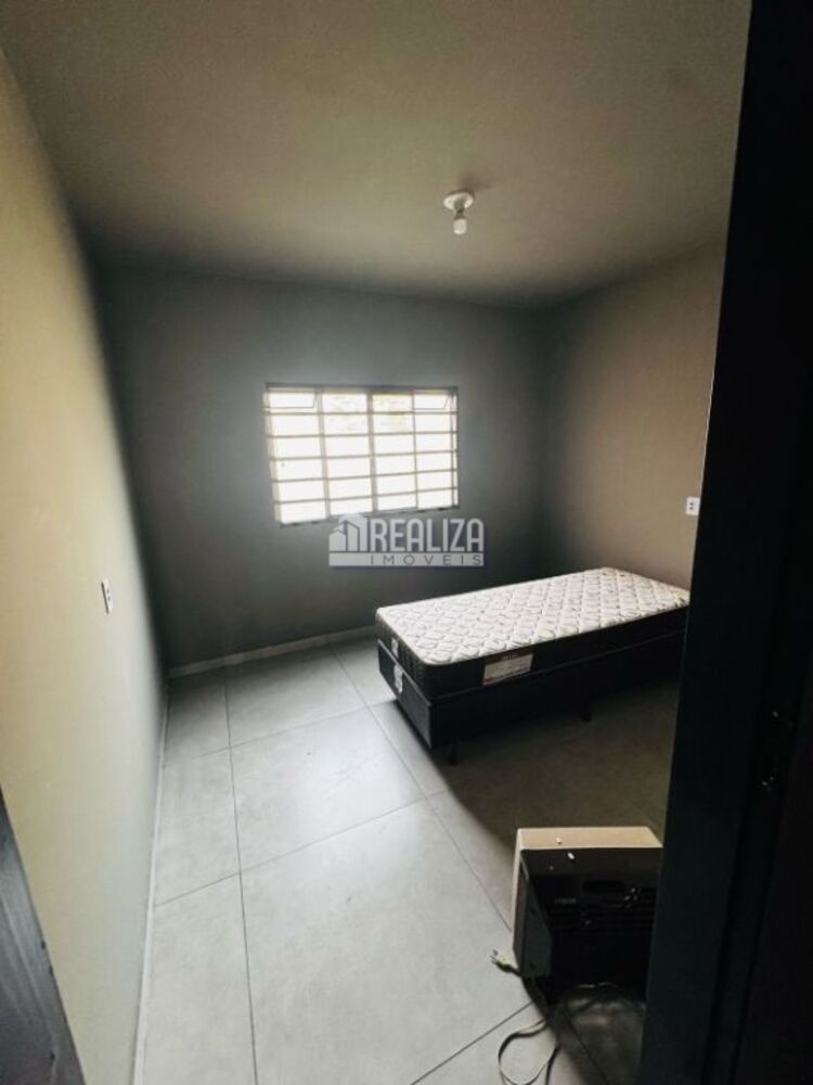 Casa para alugar com 2 quartos, 160m² - Foto 9