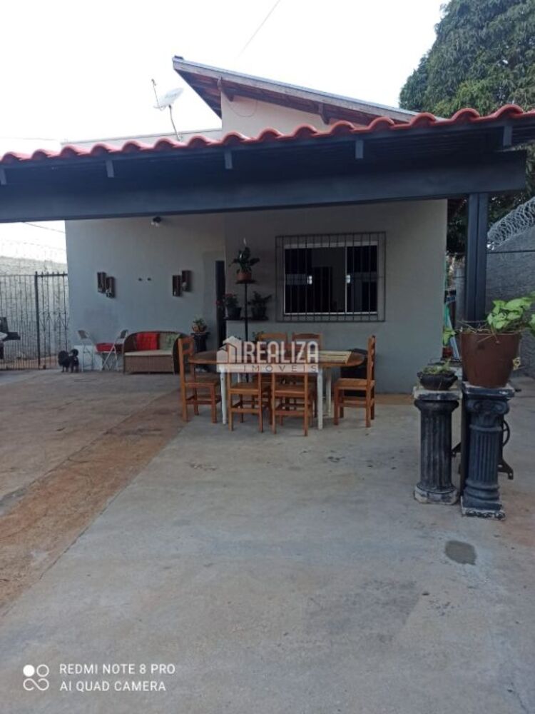 Casa, 3 quartos, 190 m² - Foto 1