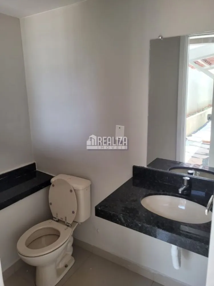 Casa, 3 quartos, 244 m² - Foto 4