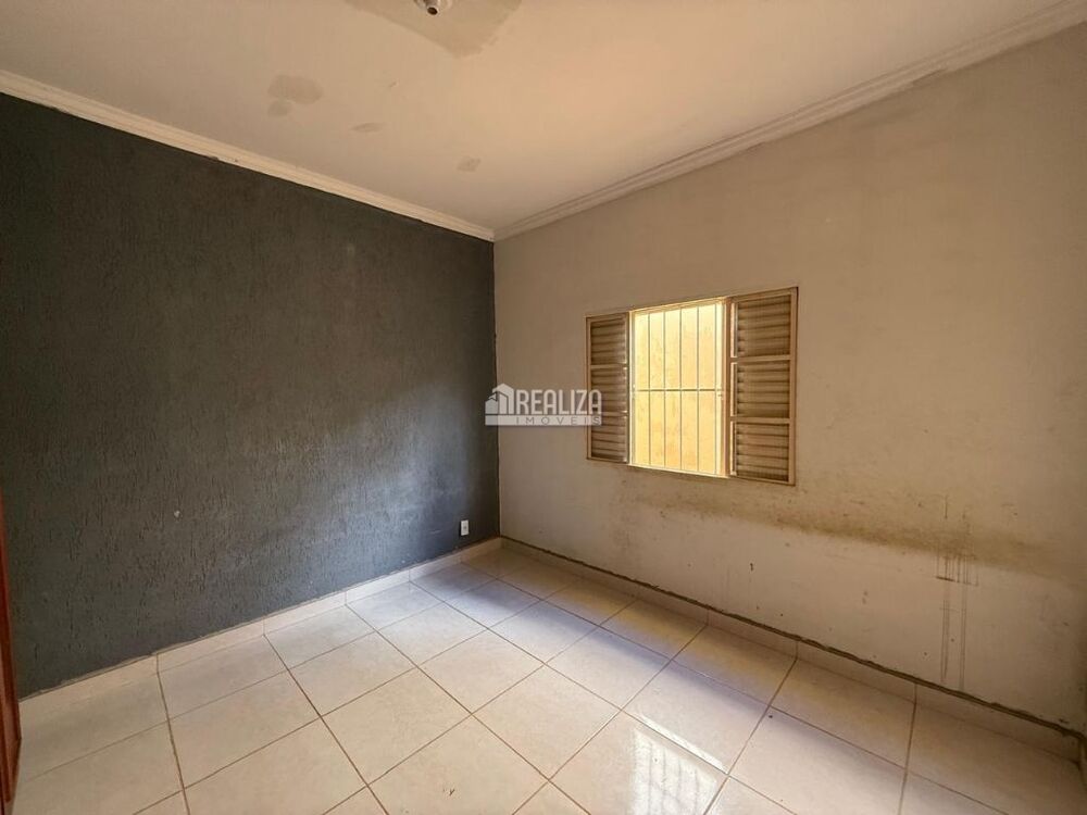 Casa à venda com 3 quartos, 138m² - Foto 11