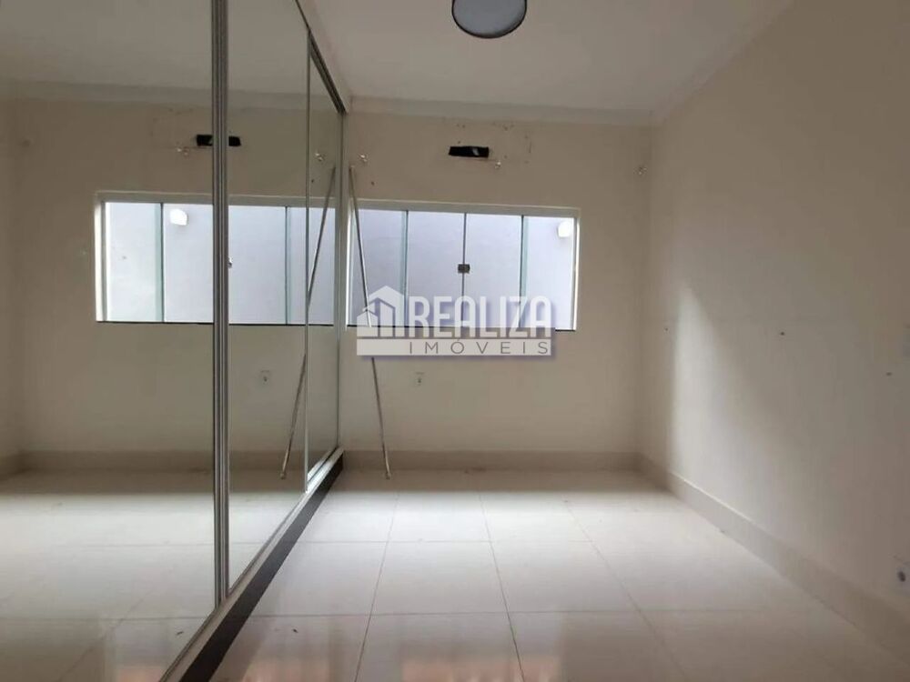 Casa à venda com 3 quartos, 120m² - Foto 7