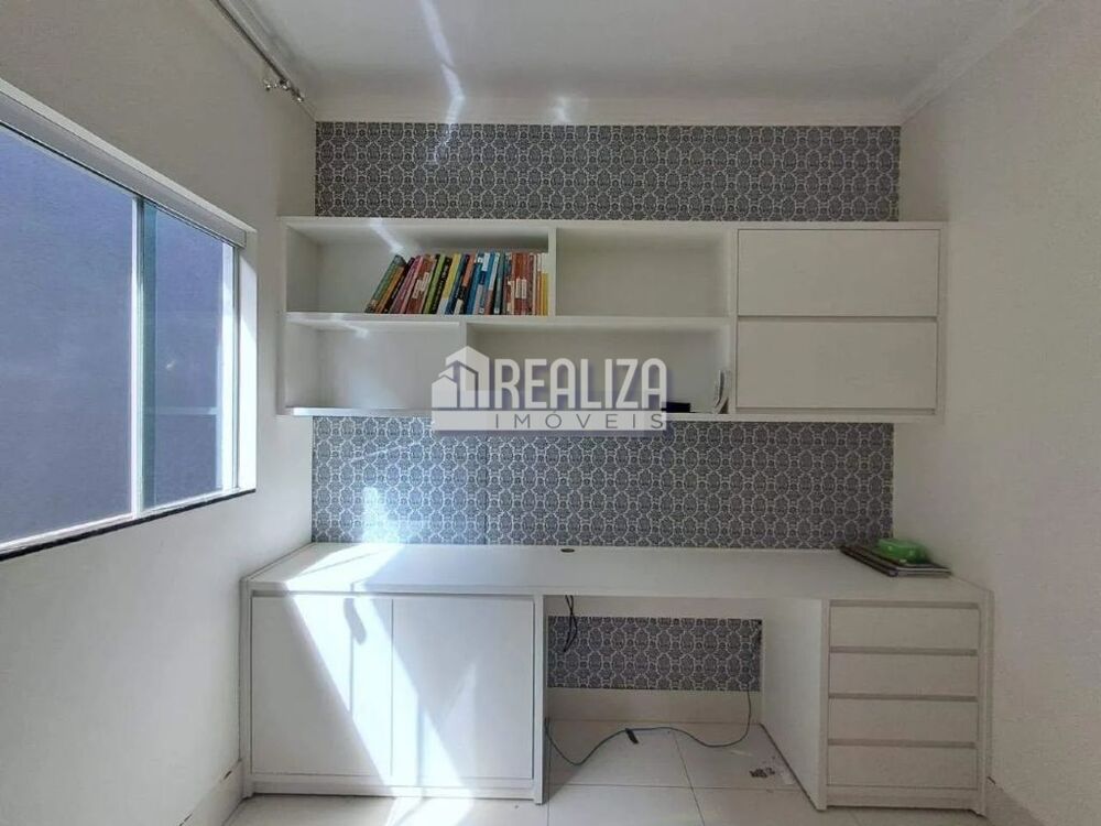 Casa à venda com 3 quartos, 120m² - Foto 6