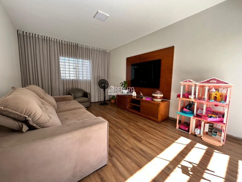 Casa, 3 quartos, 182 m² - Foto 7