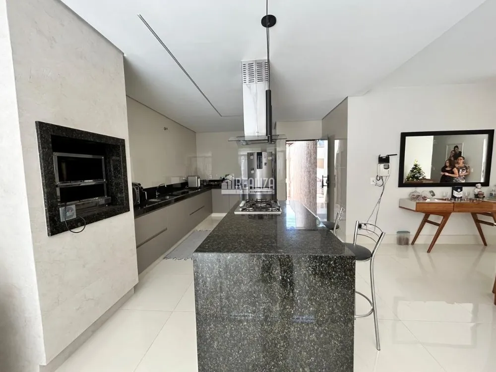 Casa, 3 quartos, 182 m² - Foto 9