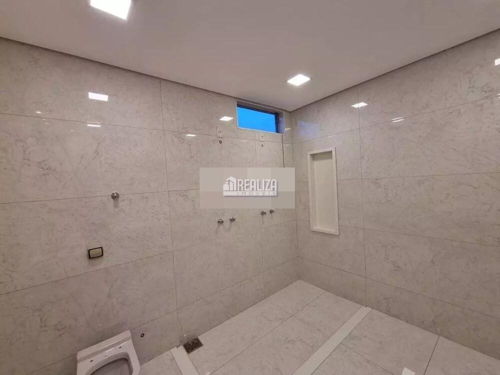 Casa à venda com 3 quartos, 200m² - Foto 12