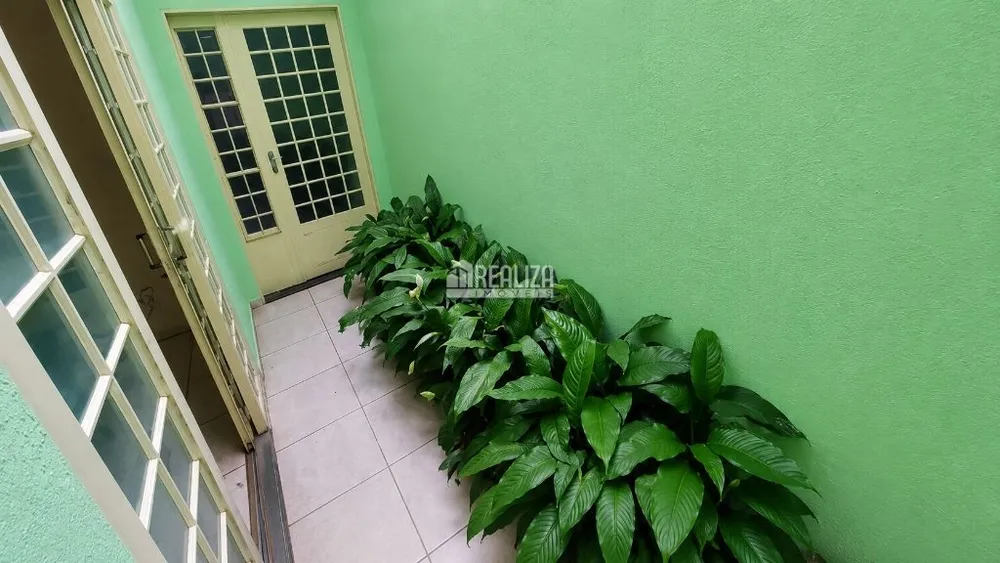Casa, 3 quartos, 175 m² - Foto 3
