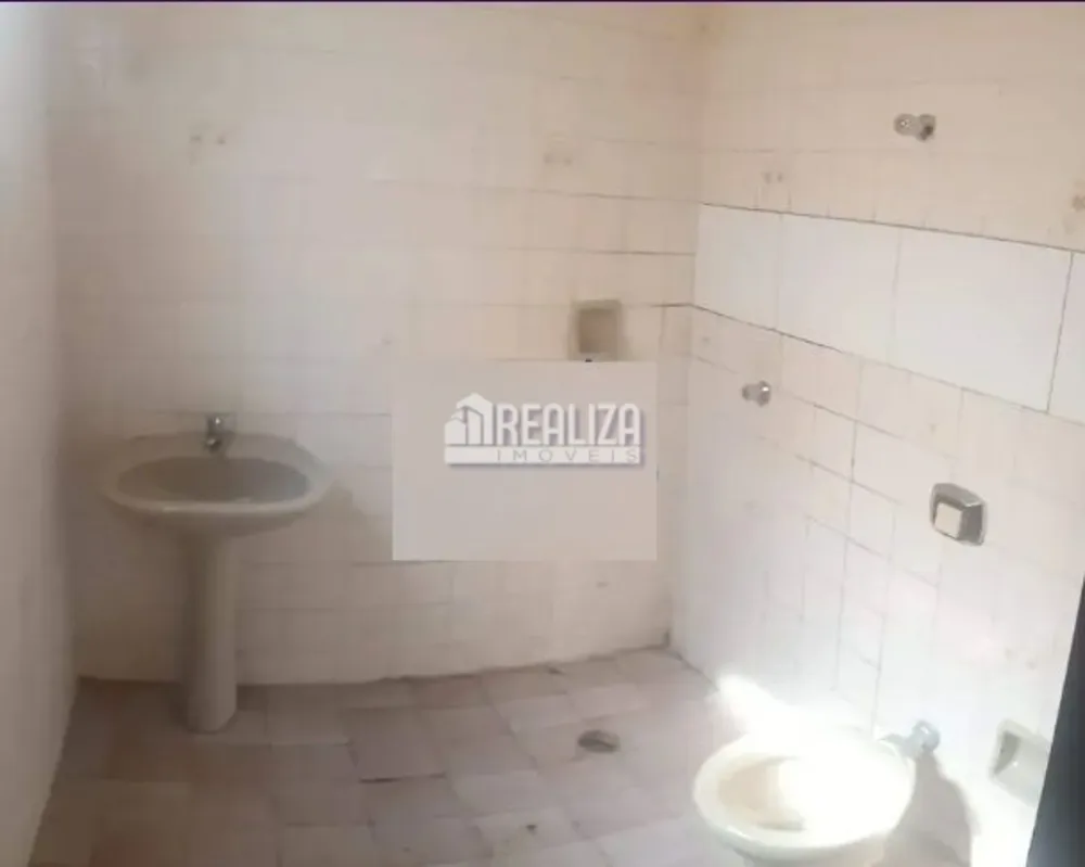 Casa, 6 quartos, 207 m² - Foto 3