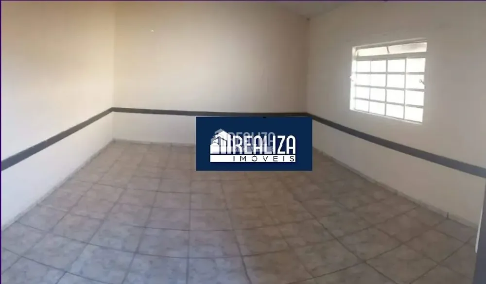 Casa, 6 quartos, 207 m² - Foto 2