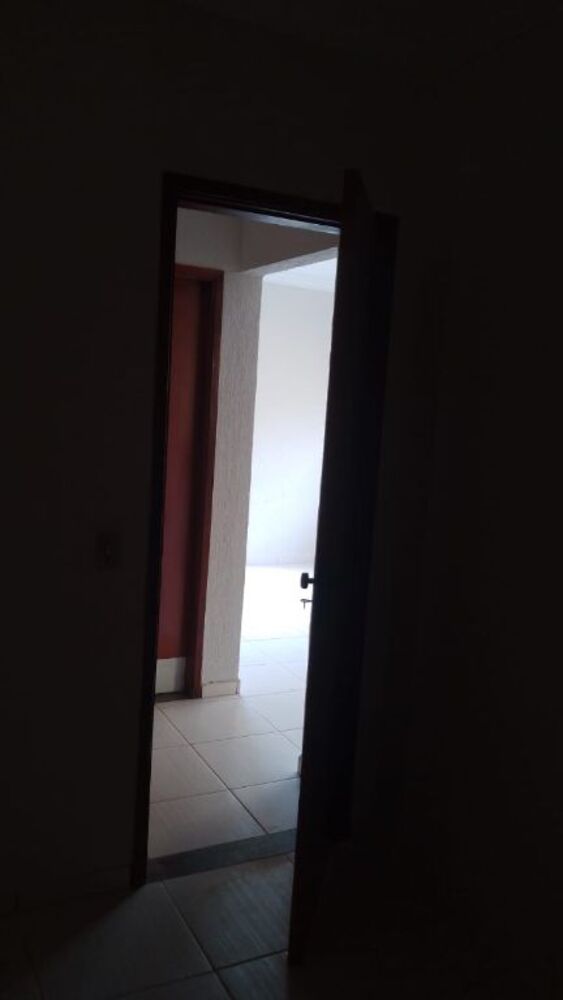 Casa à venda com 2 quartos, 80m² - Foto 10