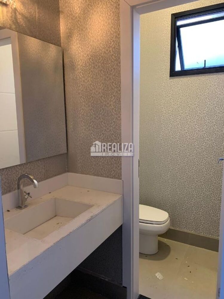 Casa, 3 quartos, 218 m² - Foto 11