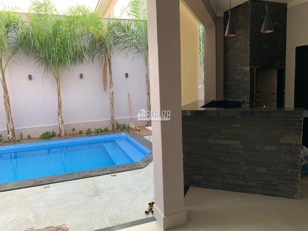 Casa, 3 quartos, 218 m² - Foto 13