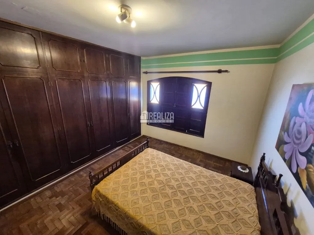 Casa, 3 quartos, 336 m² - Foto 2