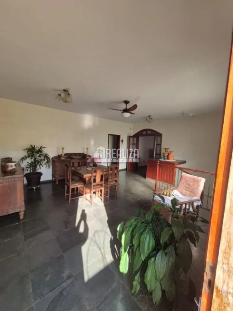Casa, 3 quartos, 336 m² - Foto 6